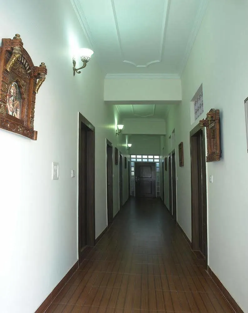 Hotel Dolphinn Agra Agra  3*, Agra (Uttar Pradesh) India
